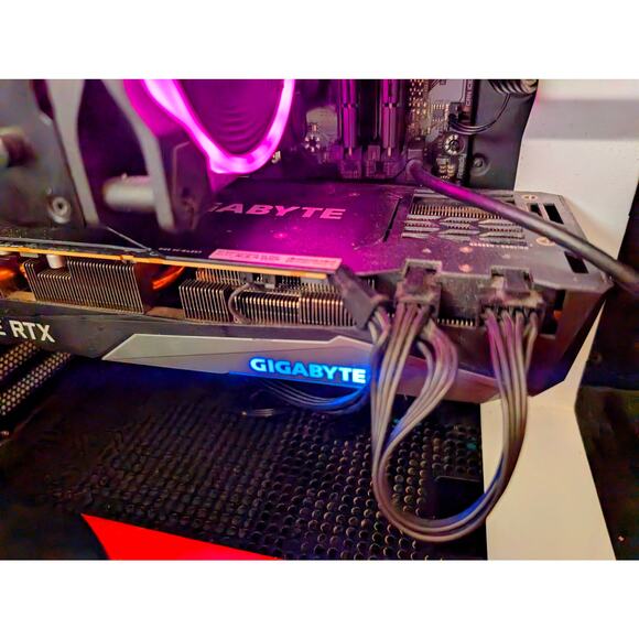 Nvidia GIGABYTE Gaming OC RTX 3070 8GB Graphics Card Video - Picture 8 of 10